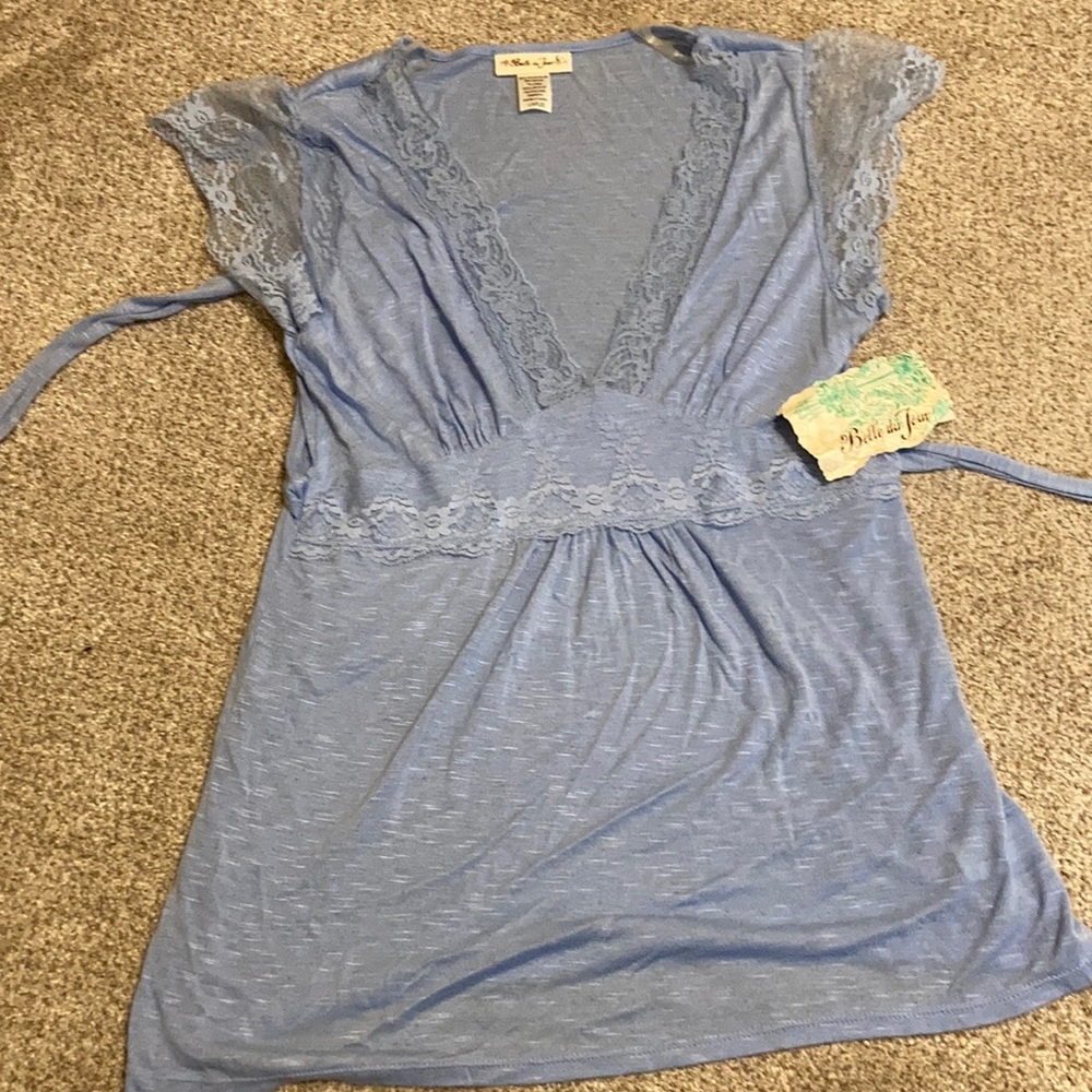 Baby blue top